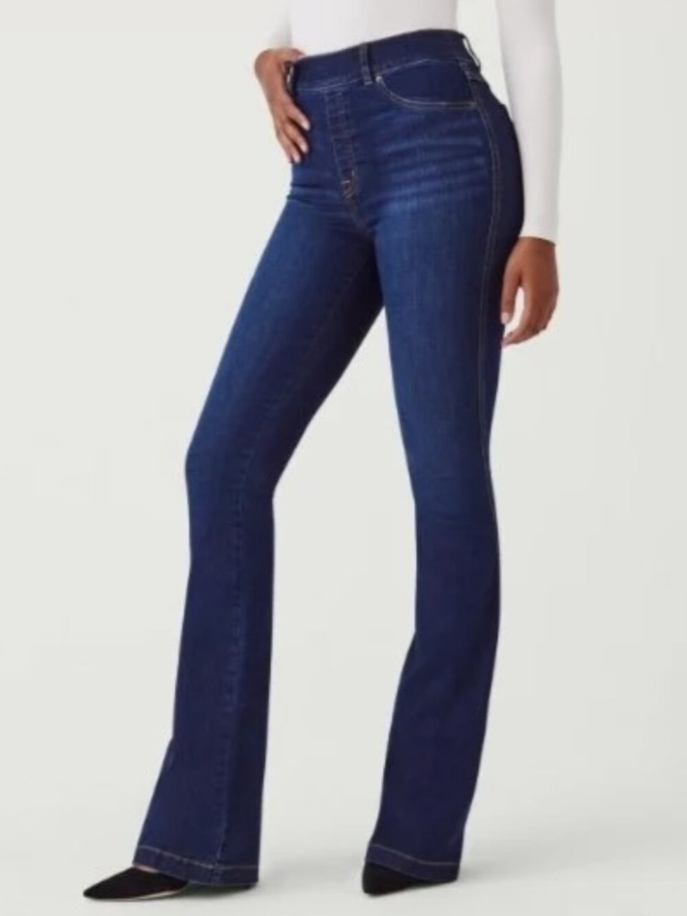 Spanx Flare Pull On Jeans Woman's Size Small
